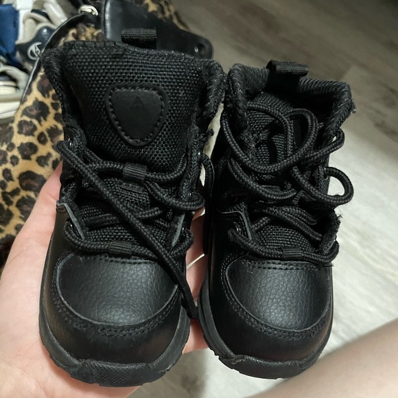 Nike manoa boots 5c - Picture 2 of 5